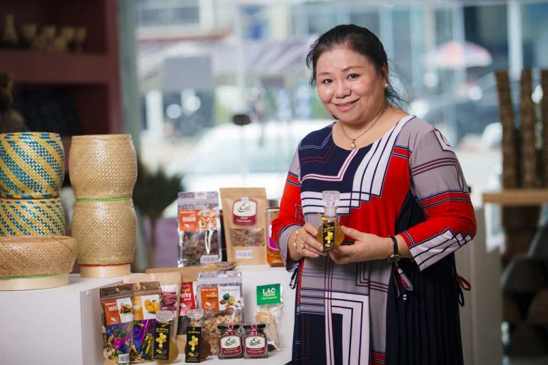 ລາວສຸດຍອດ