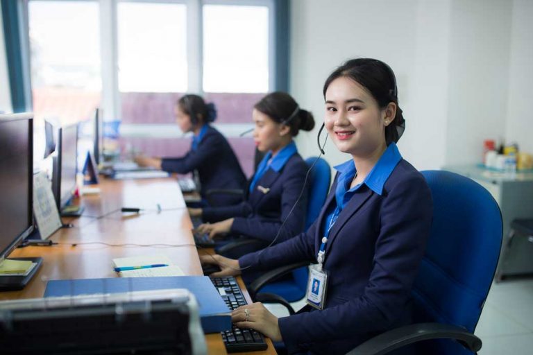 ຟັງຜ່ານສາຍ ຮັບດ້ວຍໃຈ