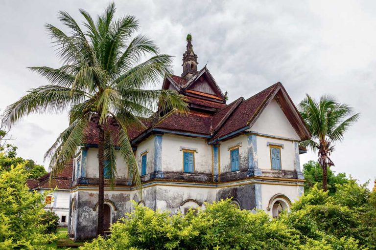 (English) Southern Laos Charming by Nature