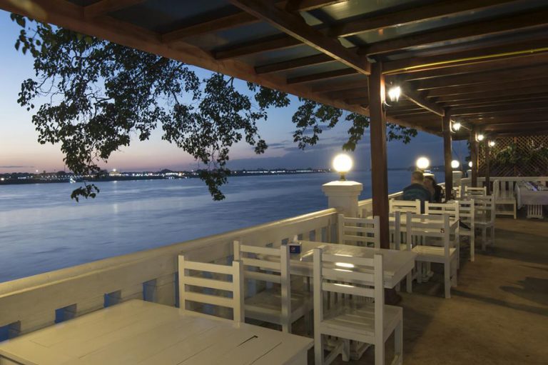 (English) 48 Hours in Thakhek