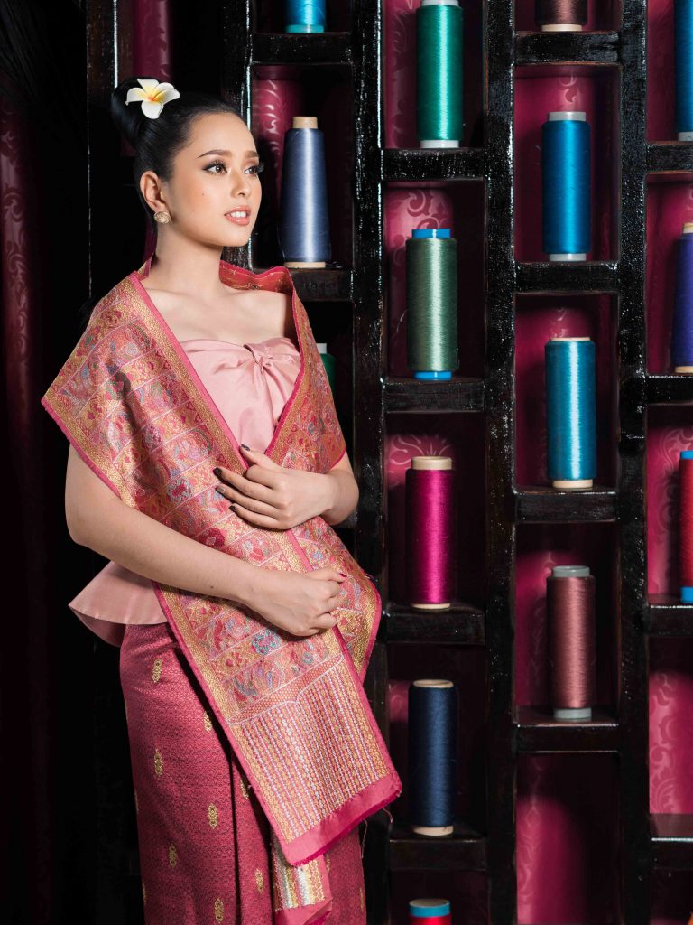 Dreams Woven in Silk