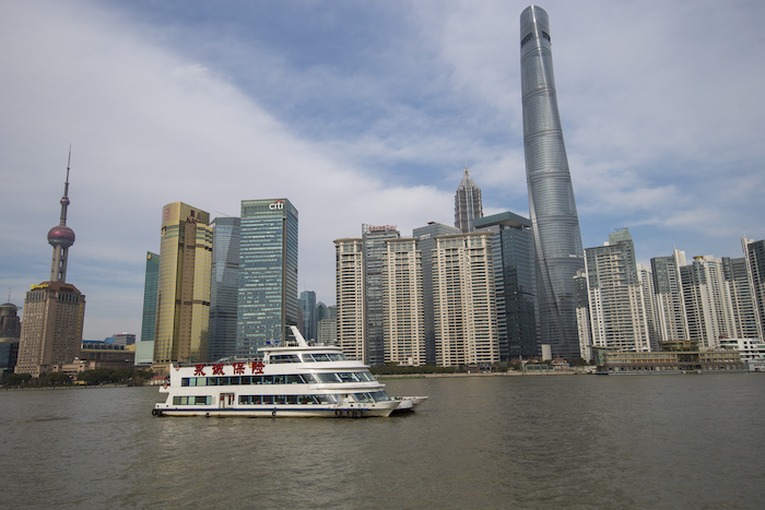 48 Hours in Shanghai – Champa Meuanglao