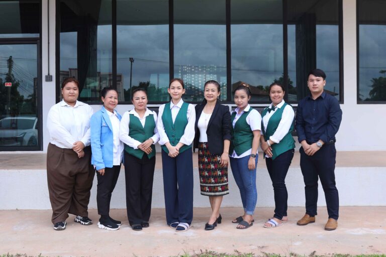 ປົດລັອກສັກກາຍະພາບພ້ອມປ່ອຍໃຫ້ການຮຽນຮູ້ນໍາທາງ