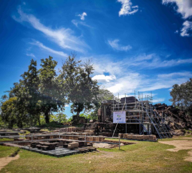 ປົກປັກຮັກສາອະດີດເພື່ອຖ່າຍທອດສູ່ອະນາຄົດ