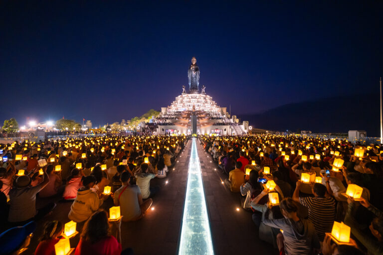 Ba Den Mountain will be the host of large-scale events for Vesak 2025
