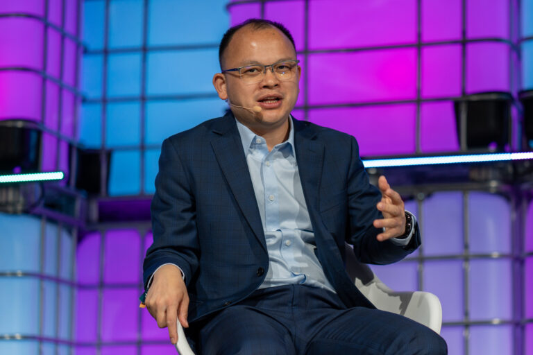 XTransfer CEO Bill Deng Joins AI and Saas Panels at Web Summit Qatar 2025