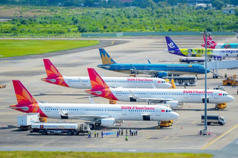 New wings over Vietnam: Sun PhuQuoc Airways takes off for its first flights to Phu Quoc
