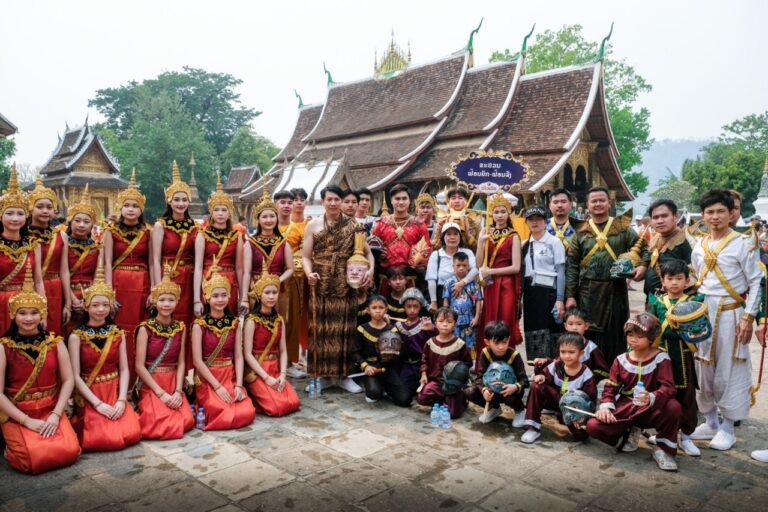 ຫົວໂຂນ,  ນິທານບູຮານ  ແລະ ກອງທັບລີງ