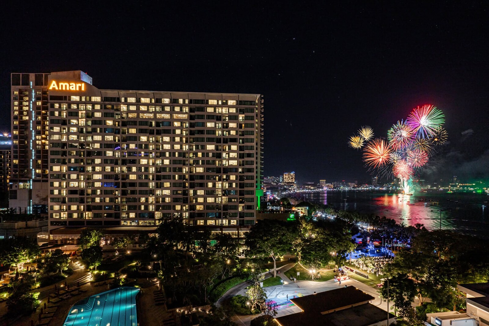 Amari Pattaya and OZO North Pattaya invite travellers to extend their Pattaya Marathon 2026 trip into a seaside escape amid the vibrancy of Pattaya — an event city filled with sport, music, cafés and lifestyle activities throughout the year.